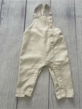 Zara Cream Linen Blend Overalls with Button Detail Size 6-9 months